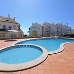 Casa Do Facho * Сан-Мартинью-ду-Порту