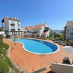 Casa Do Facho Апартаменты Сан-Мартинью-ду-Порту