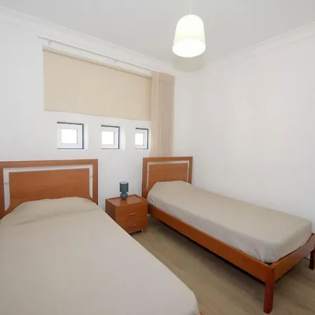 Casa Do Facho * Сан-Мартинью-ду-Порту